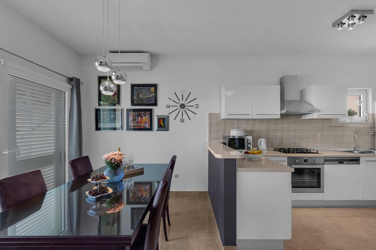 Stunning City View Apartment Μακάρσκα Εξωτερικό φωτογραφία